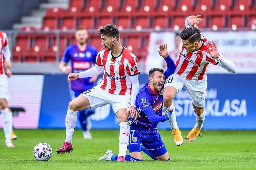 CRACOVIA - PIAST GLIWICE PKO EKSTRAKLASA PILKA NOZNA