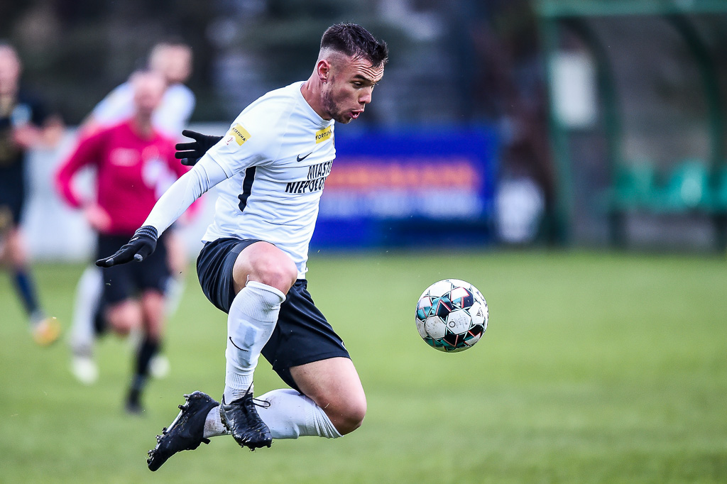 PUSZCZA NIEPOLOMICE - STOMIL OLSZTYN FORTUNA 1. LIGA PILKA NOZNA