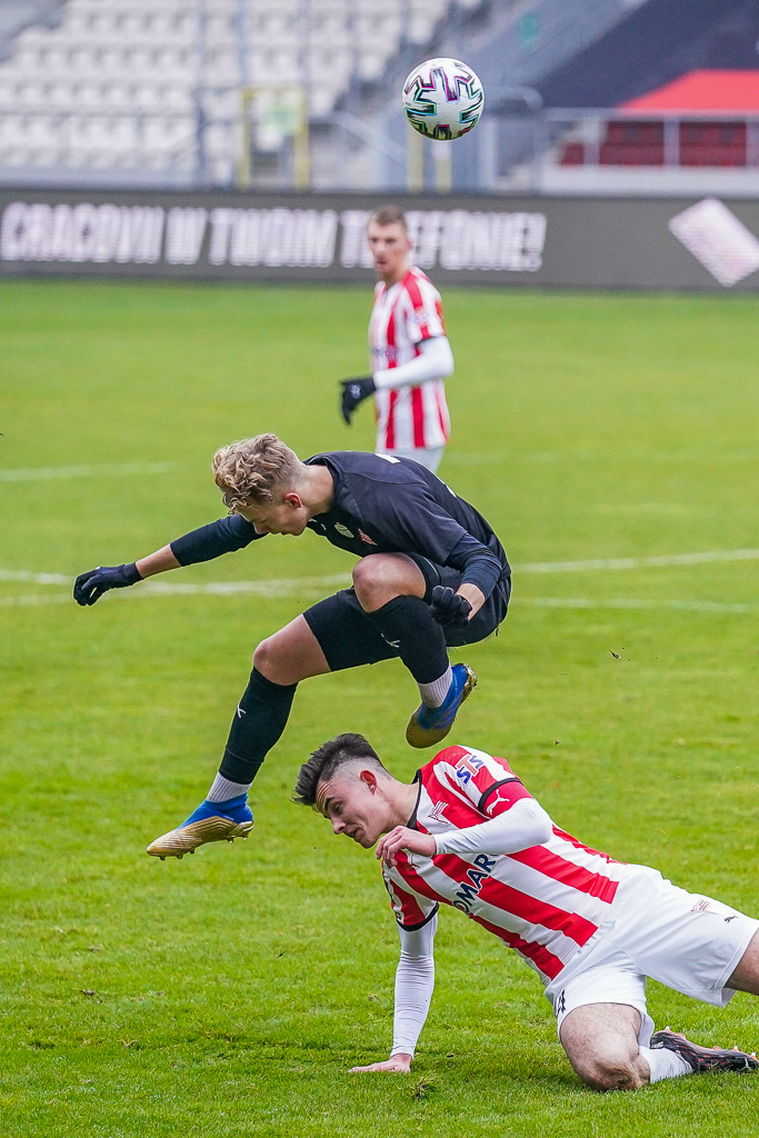 CRACOVIA - CRACOVIA II REZERWY TRENING NOWOROCZNY PILKA NOZNA