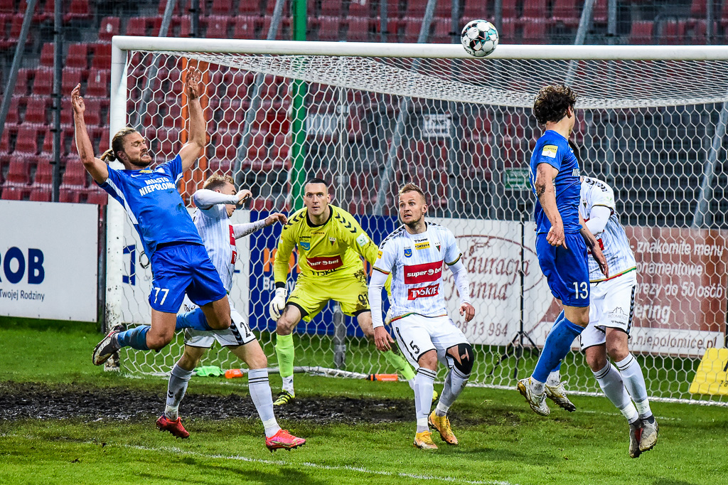 PUSZCZA NIEPOLOMICE - GKS TYCHY FORTUNA 1. LIGA PILKA NOZNA