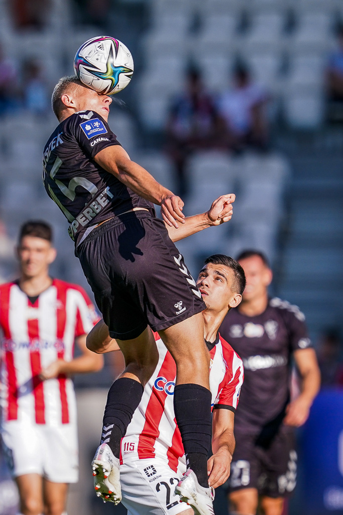 CRACOVIA - GORNIK ZABRZE PKO BANK POLSKI EKSTRAKLASA PILKA NOZNA