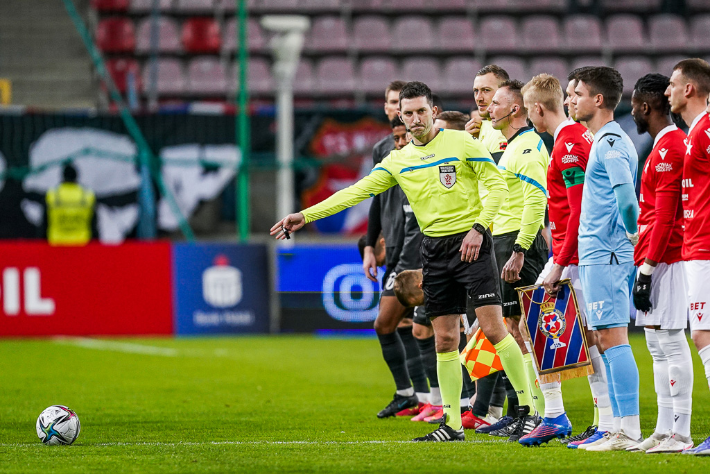 WISLA KRAKOW - GORNIK LECZNA PKO BANK POLSKI EKSTRAKLASA PILKA NOZNA