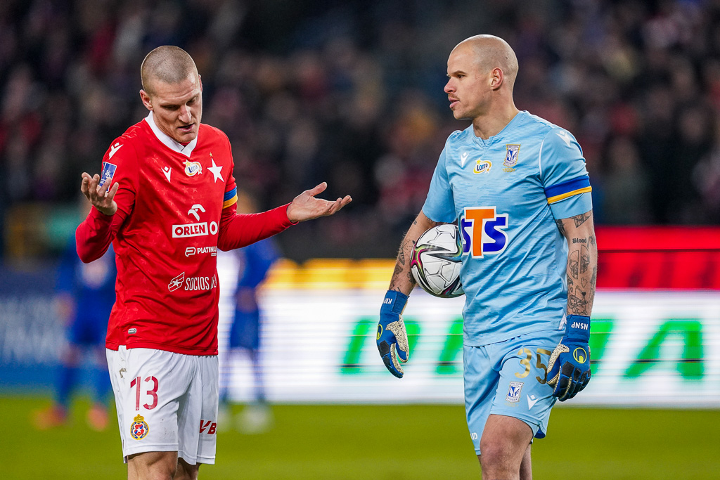 WISLA KRAKOW - LECH POZNAN PKO BANK POLSKI EKSTRAKLASA PILKA NOZNA
