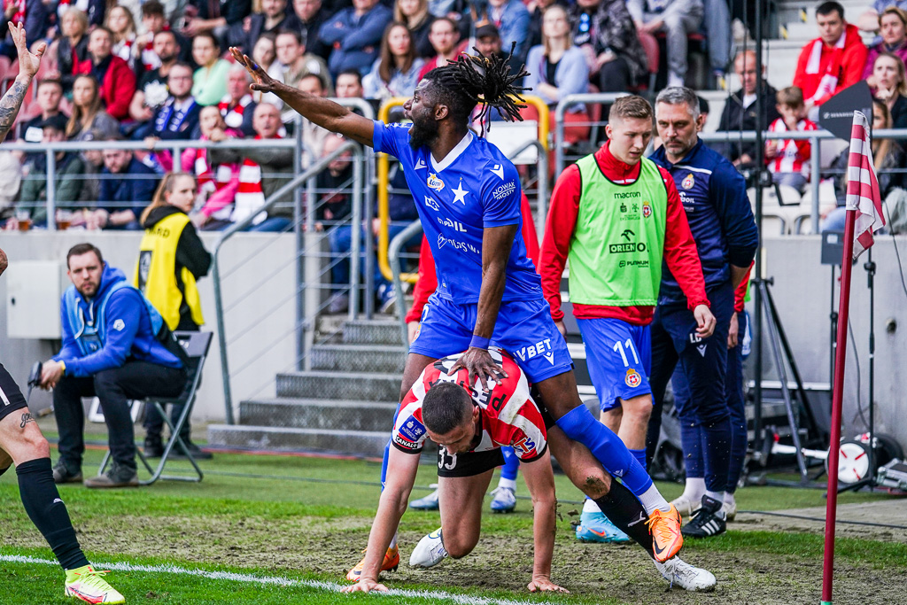 CRACOVIA - WISLA KRAKOW PKO BANK POLSKI EKSTRAKLASA PILKA NOZNA