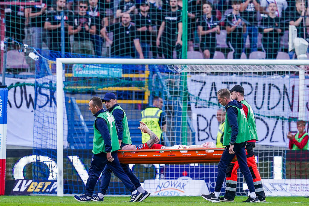WISLA KRAKOW - WARTA POZNAN PKO BANK POLSKI EKSTRAKLASA PILKA NOZNA