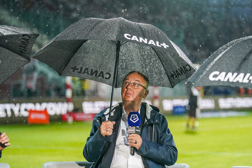 CRACOVIA - LEGIA WARSZAWA PKO BANK POLSKI EKSTRAKLASA PILKA NOZNA