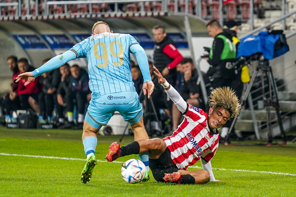 CRACOVIA - POGON SZCZECIN PKO BANK POLSKI EKSTRAKLASA PILKA NOZNA