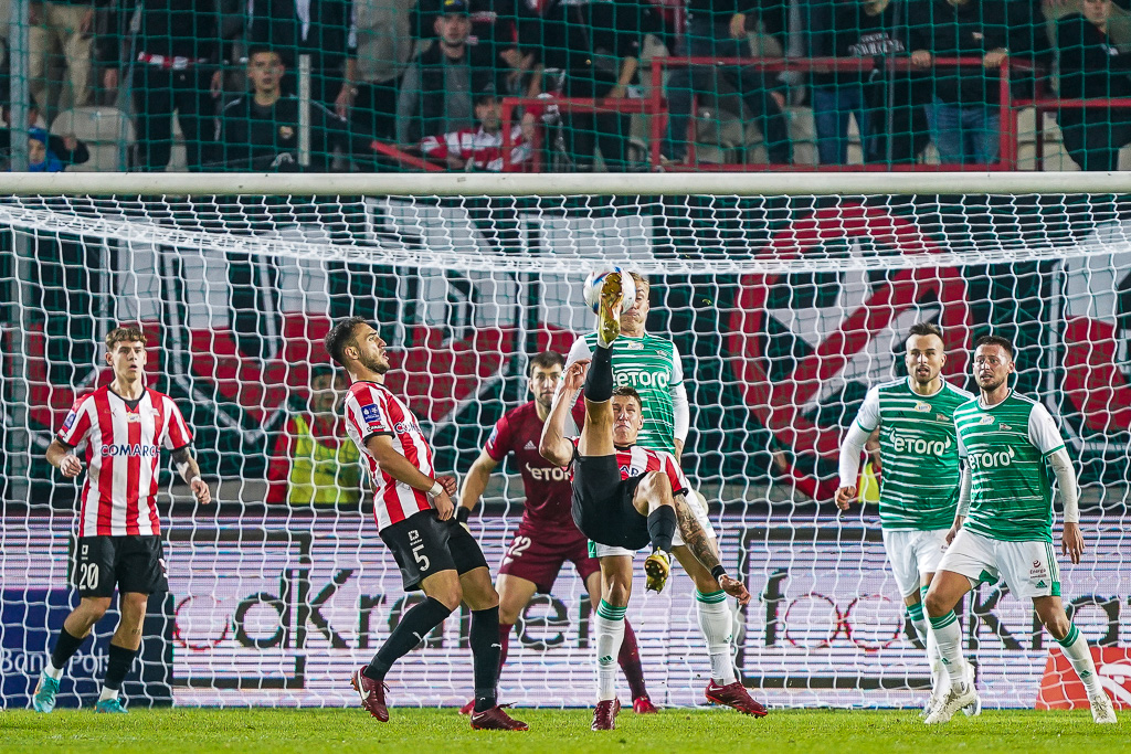 CRACOVIA - LECHIA GDANSK PKO BANK POLSKI EKSTRAKLASA PILKA NOZNA