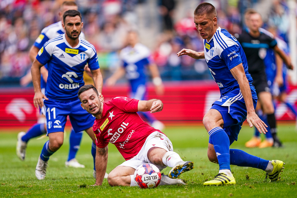 WISLA KRAKOW - WISLA PLOCK FORTUNA 1 LIGA PILKA NOZNA