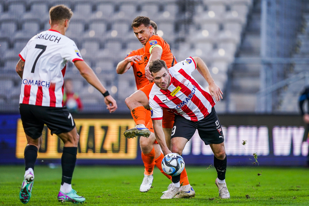 CRACOVIA - ZAGLEBIE LUBIN - 1/16 FINALU FORTUNA PUCHAR POLSKI PILKA NOZNA