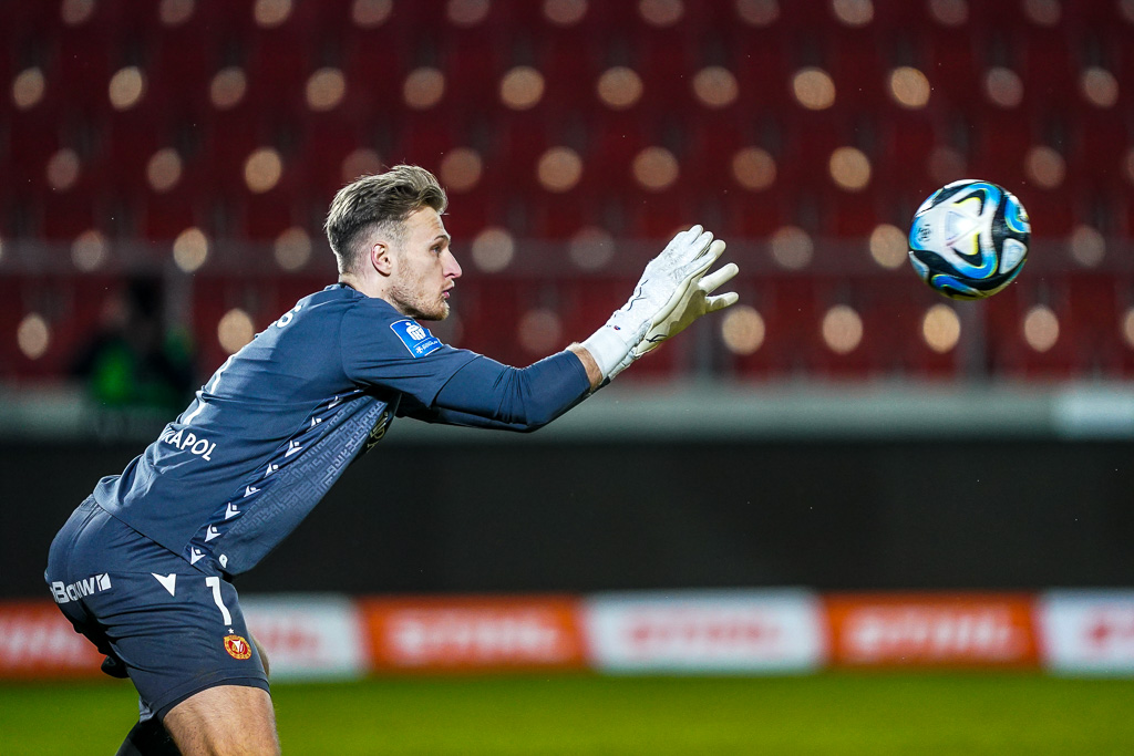 PUSZCZA NIEPOLOMICE - WIDZEW LODZ PKO BANK POLSKI EKSTRAKLASA PILKA NOZNA